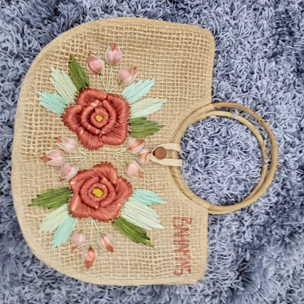 Bahamas wicker bag